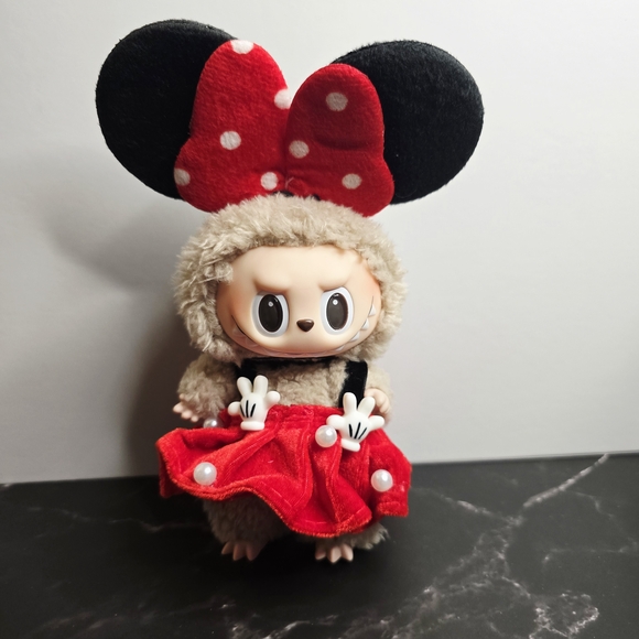 Minney Mouse Labubu Outfit - Picture 2 of 3
